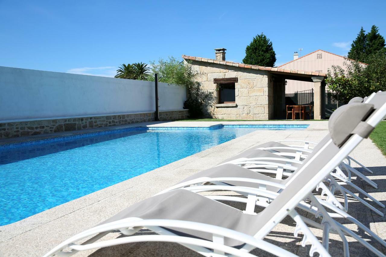 Con Piscina Vina De Millan Holiday home
